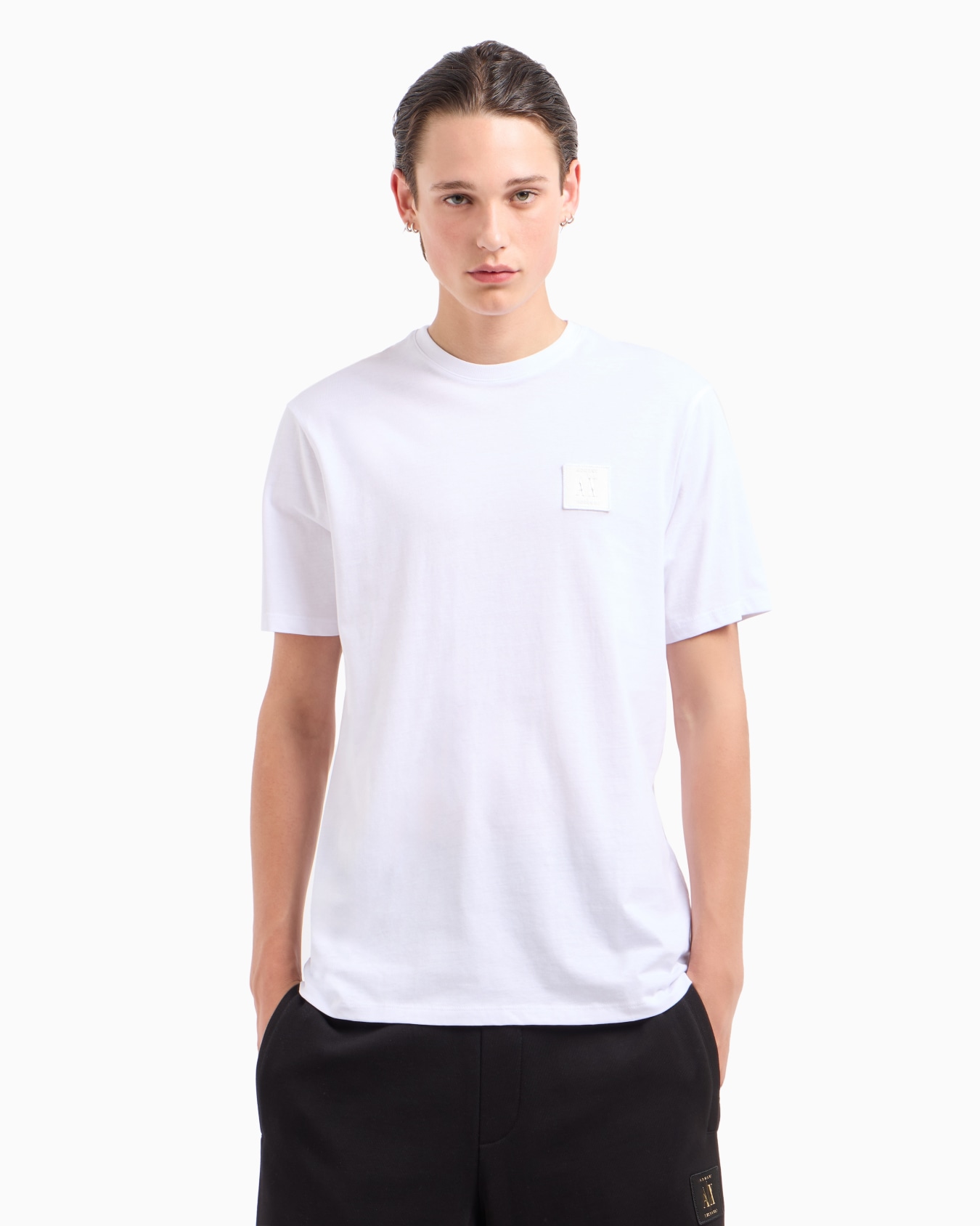 Crewneck, short-sleeved T-shirt with monogram design Slide 1