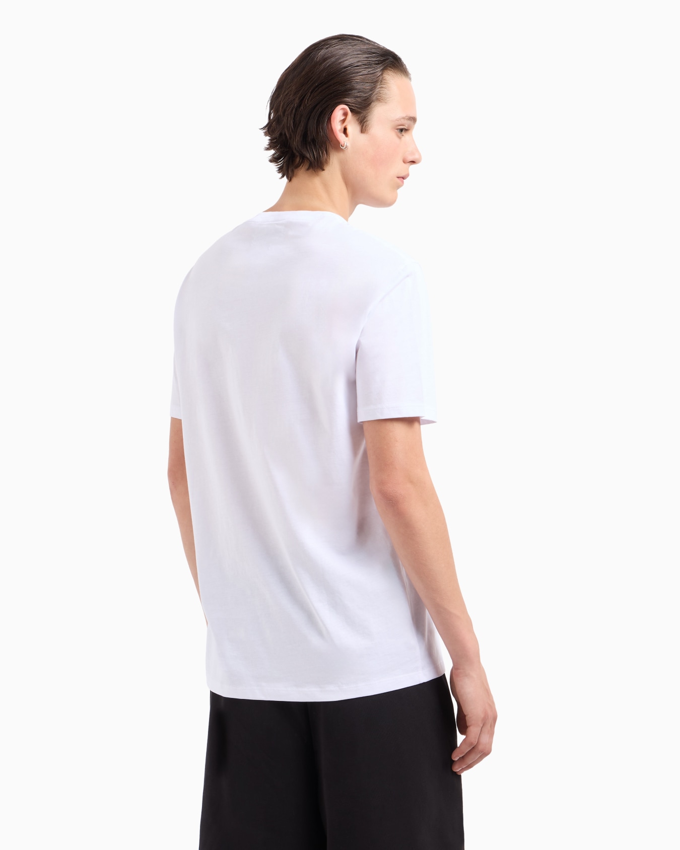Crewneck, short-sleeved T-shirt with monogram design Slide 2