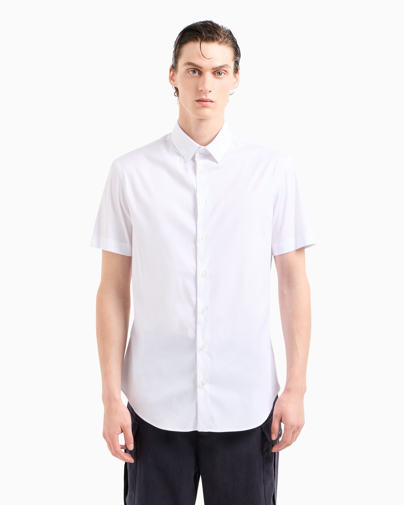Kurzärmlige Bluse aus stückgefärbtem Stretch-Gewebe Folie 3