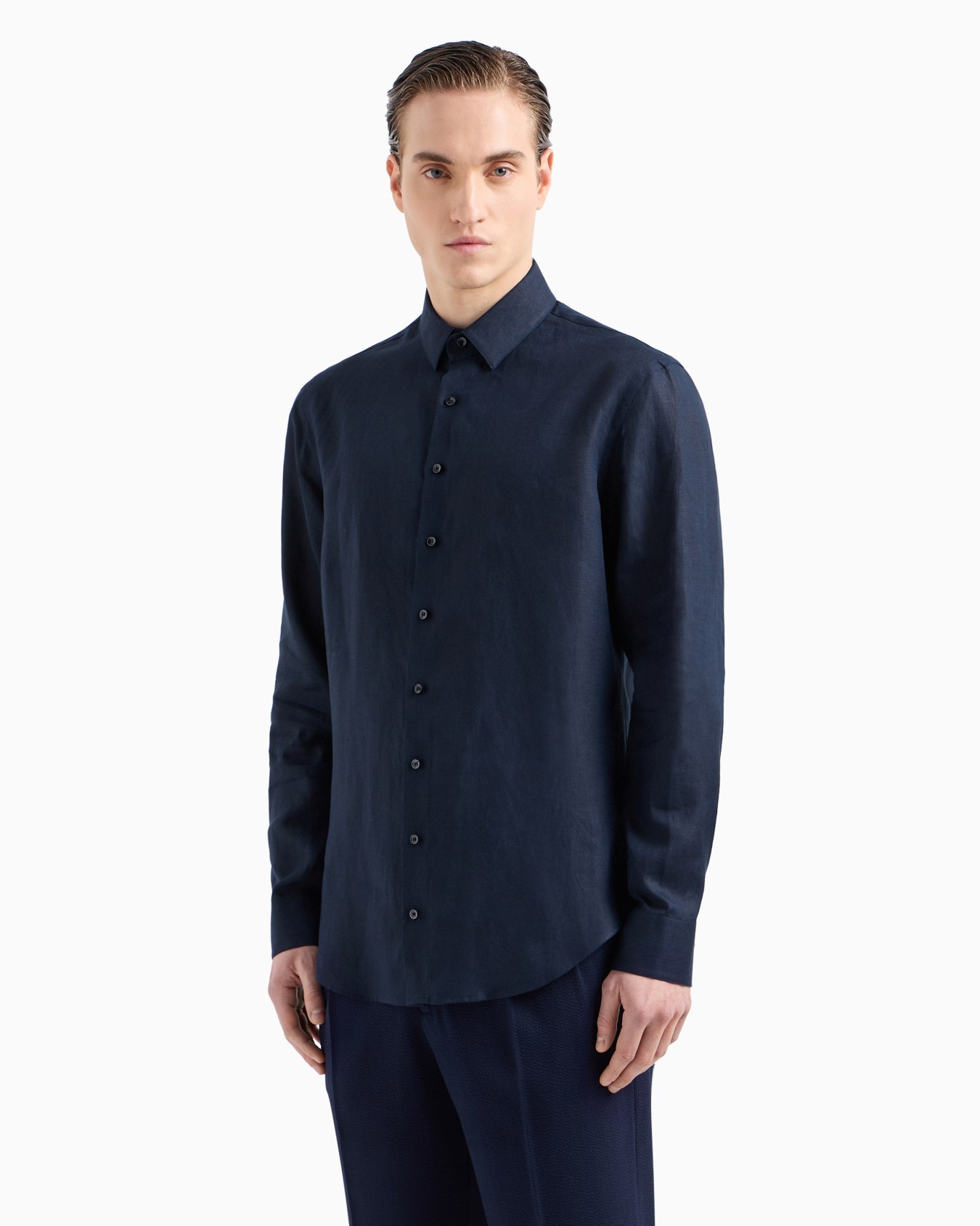 Chemise coupe classique en lin Diapositive 3