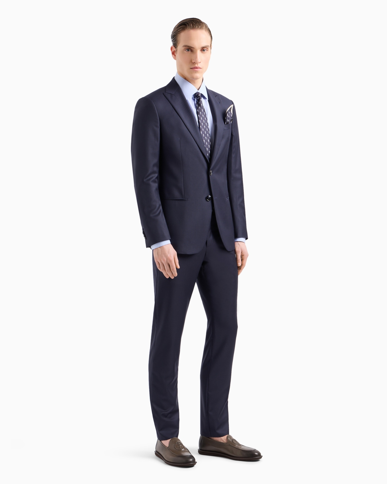 Regular-fit shirt made from micro-woven cotton Slide 3