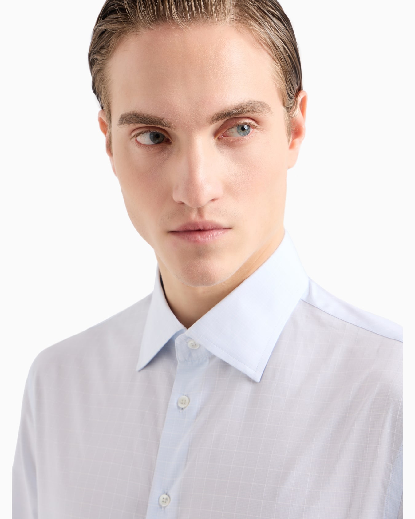 Regular-fit shirt made from micro-woven cotton Slide 4