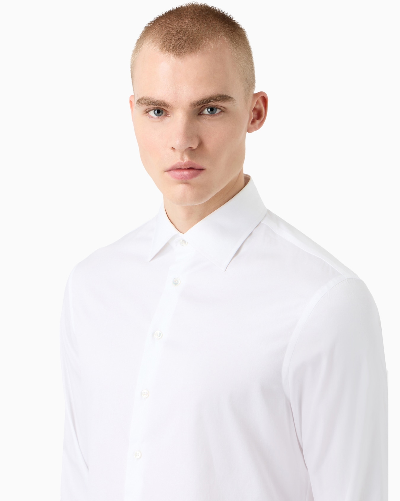 Classic shirt in cotton twill Slide 4