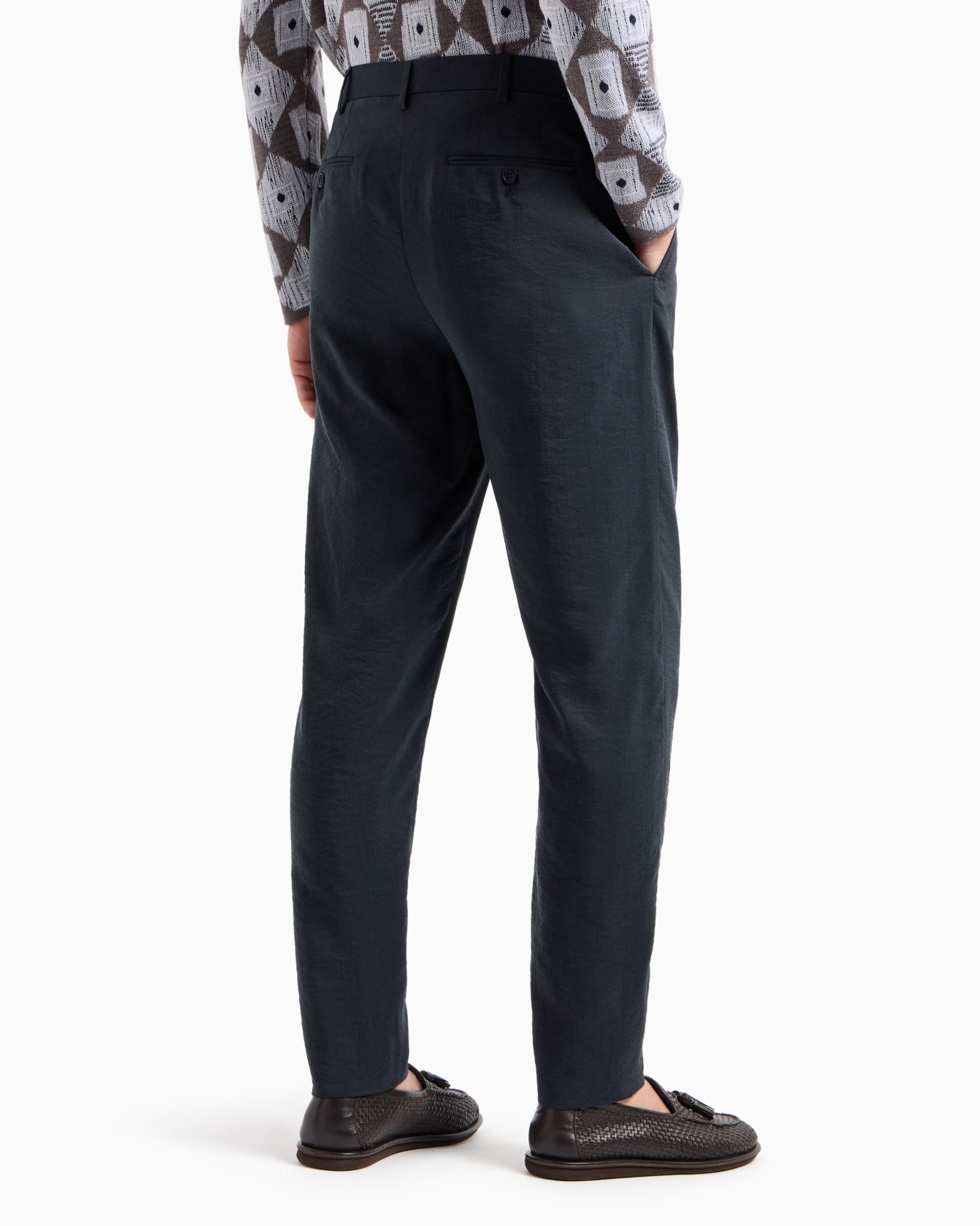 Two-dart trousers in silk-blend twill Slide 2