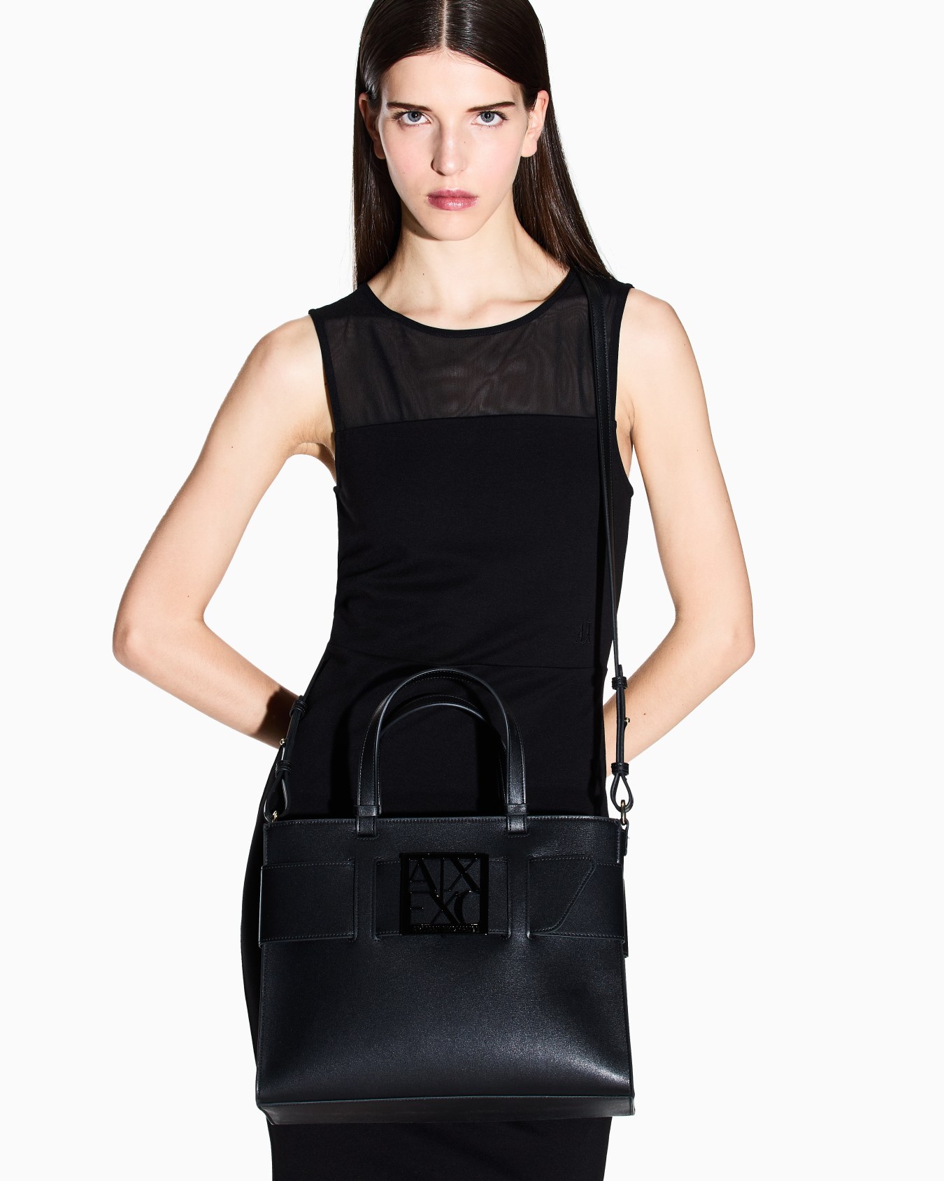 Large tote bag with double handles and shoulder strap Slide 6