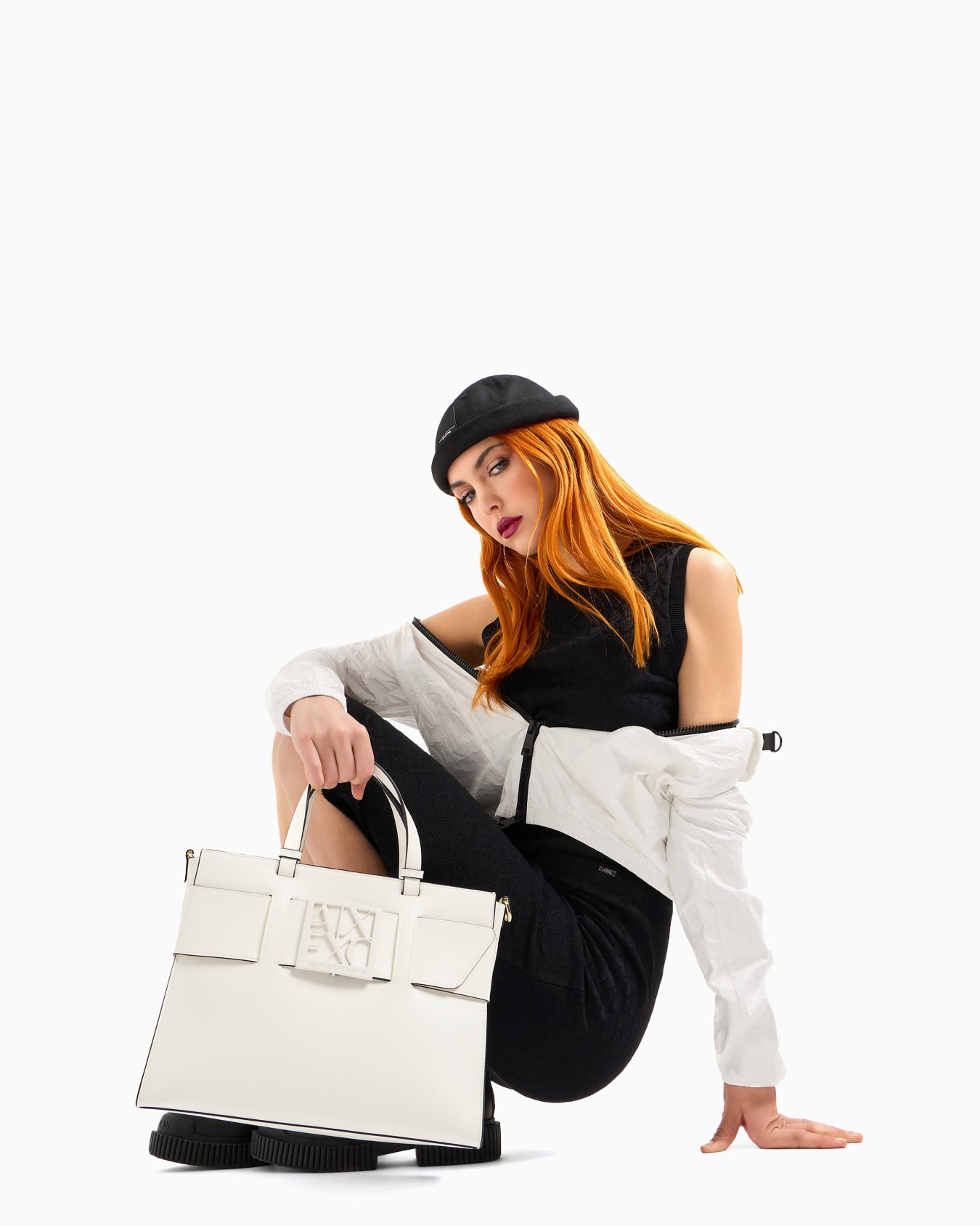 Large tote bag with double handles and shoulder strap Slide 6