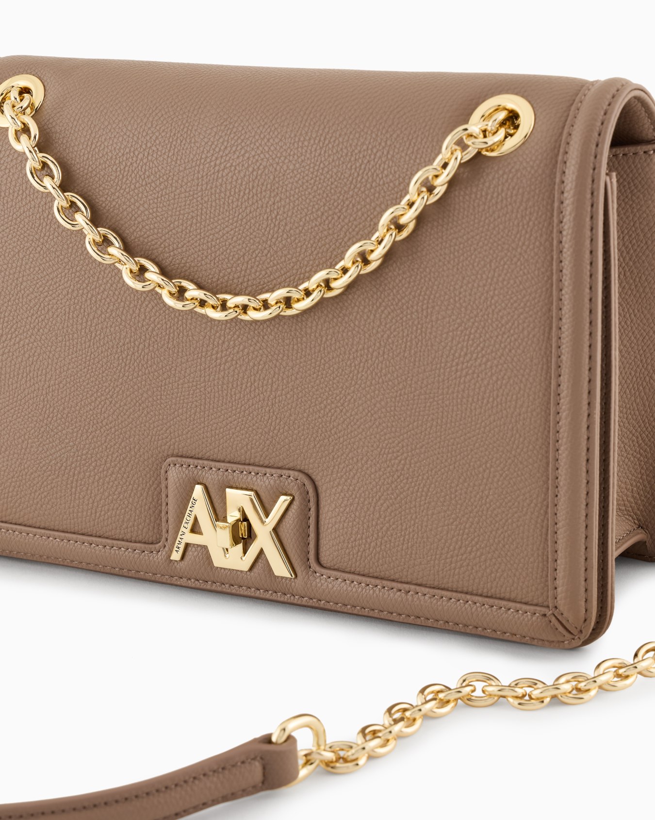Bag with logo and chain shoulder strap Slide 4