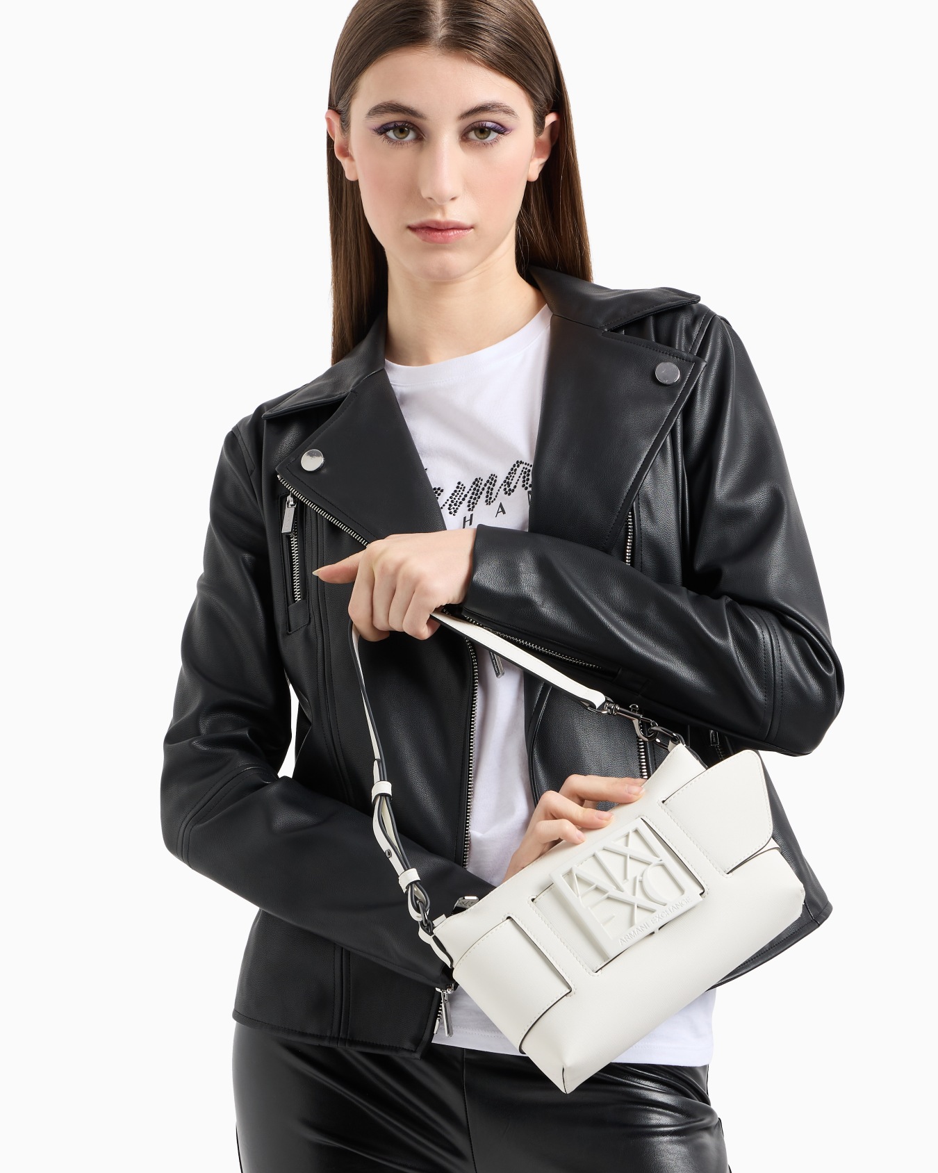  Color block shoulder bag with maxi logo Slide 5