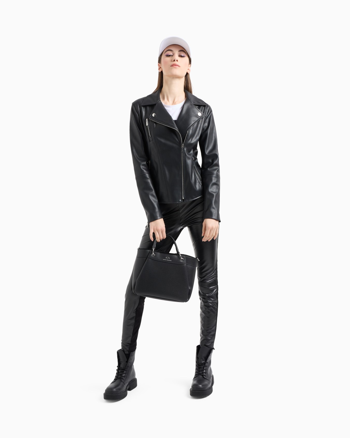Medium handbag with degradè shoulder strap Slide 5