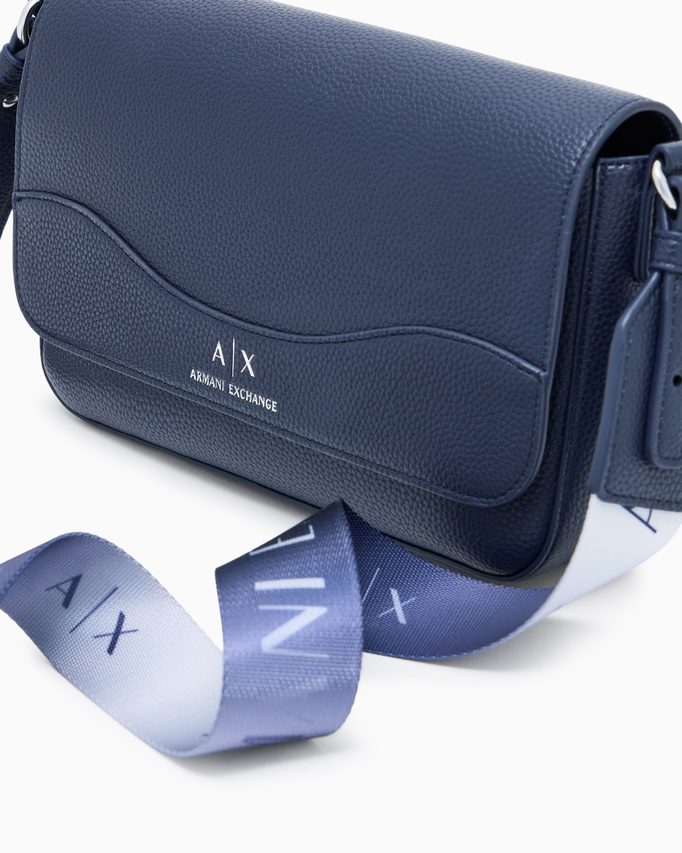 Allover logo shoulder bag Slide 4