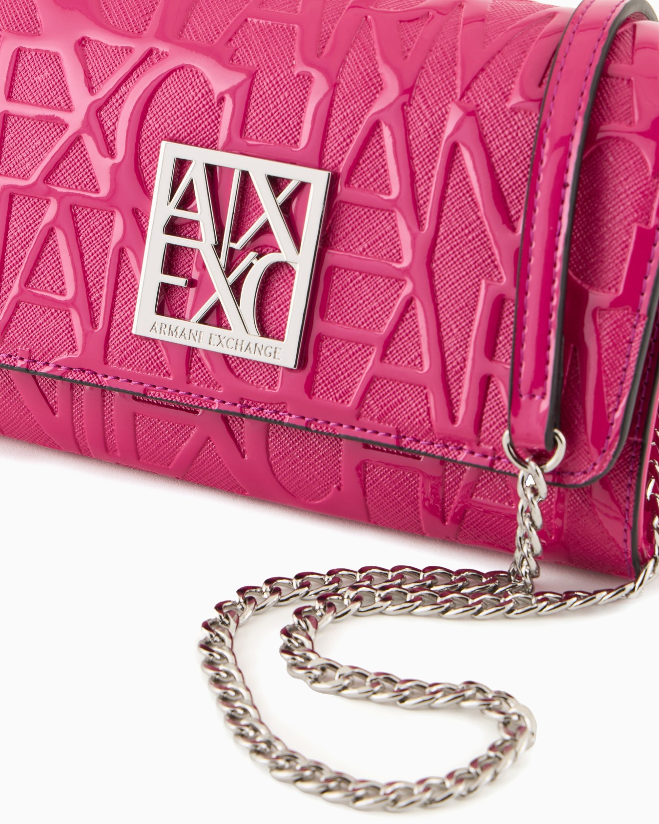 Wallet with flap and shoulder strap Slide 4