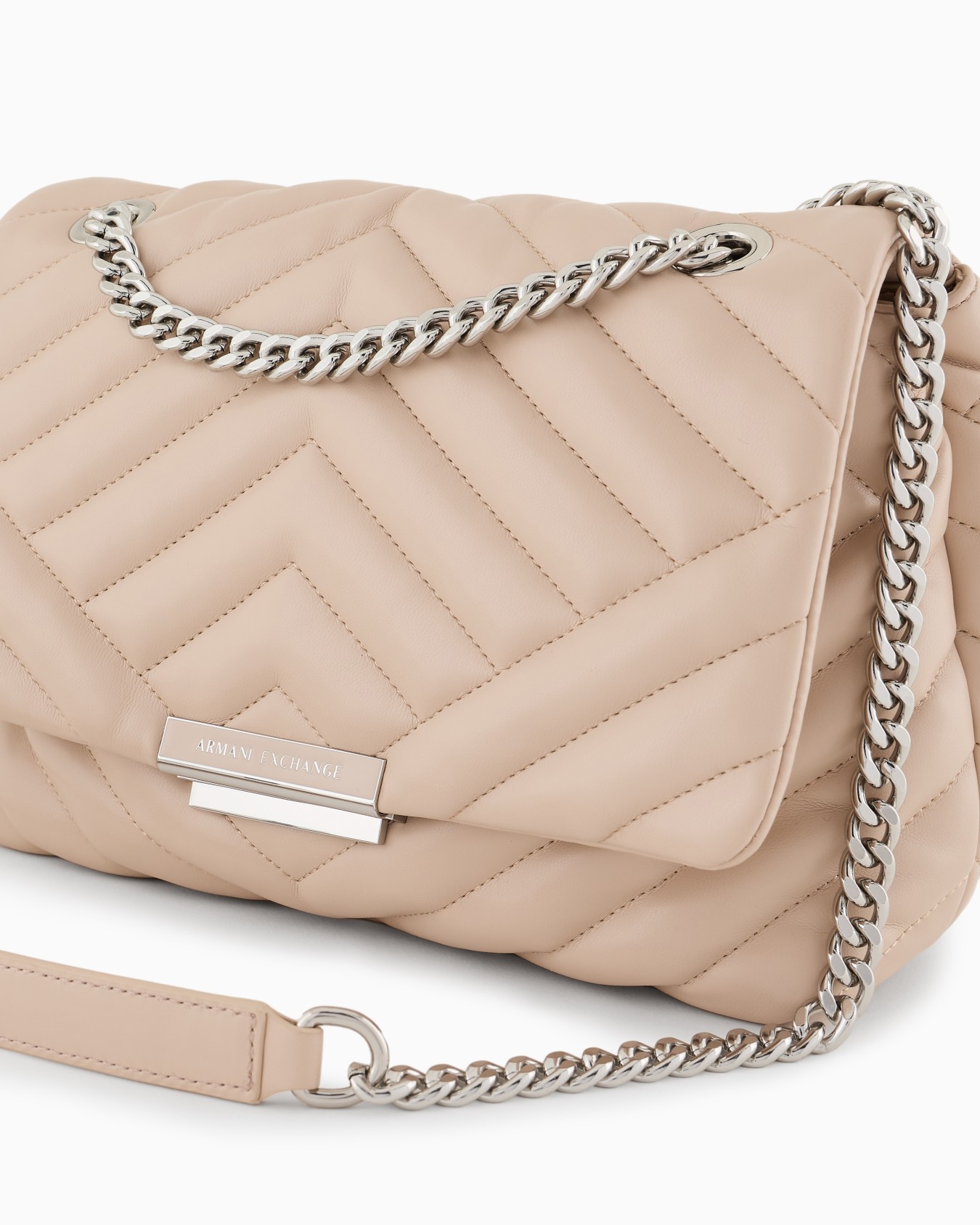 Shoulder bag in quilted material with metal details Slide 4