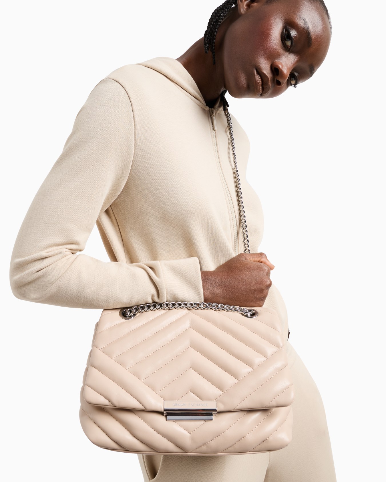 Shoulder bag in quilted material with metal details Slide 6