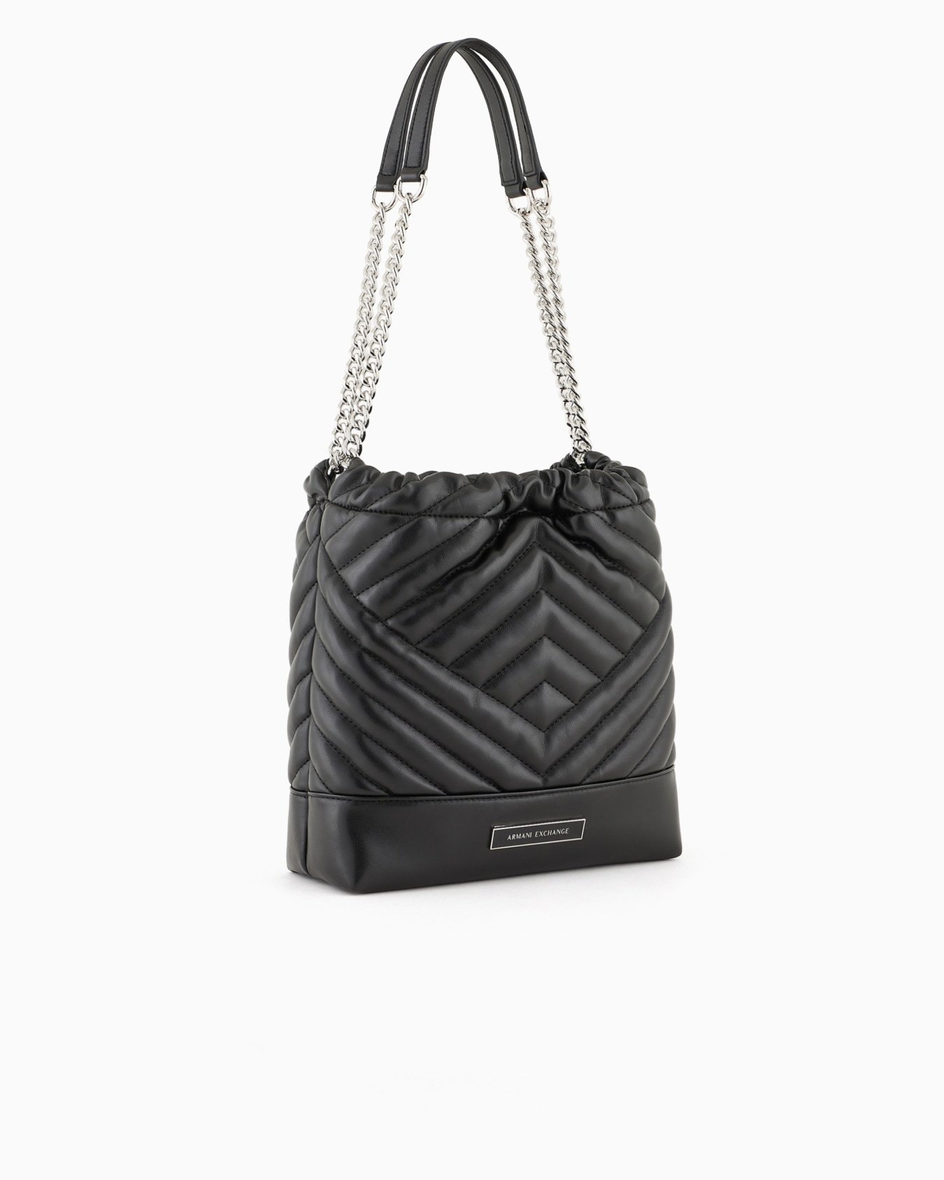 Bucket bag in quilted material with metal details Diapositiva 1