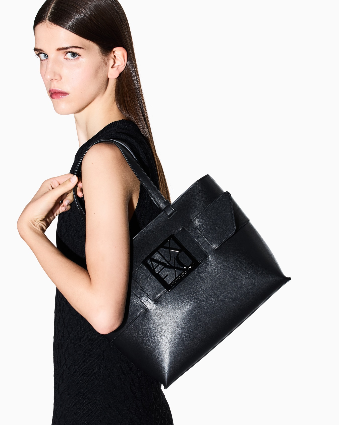 Medium shopper bag with tone-on-tone monogram Slide 6