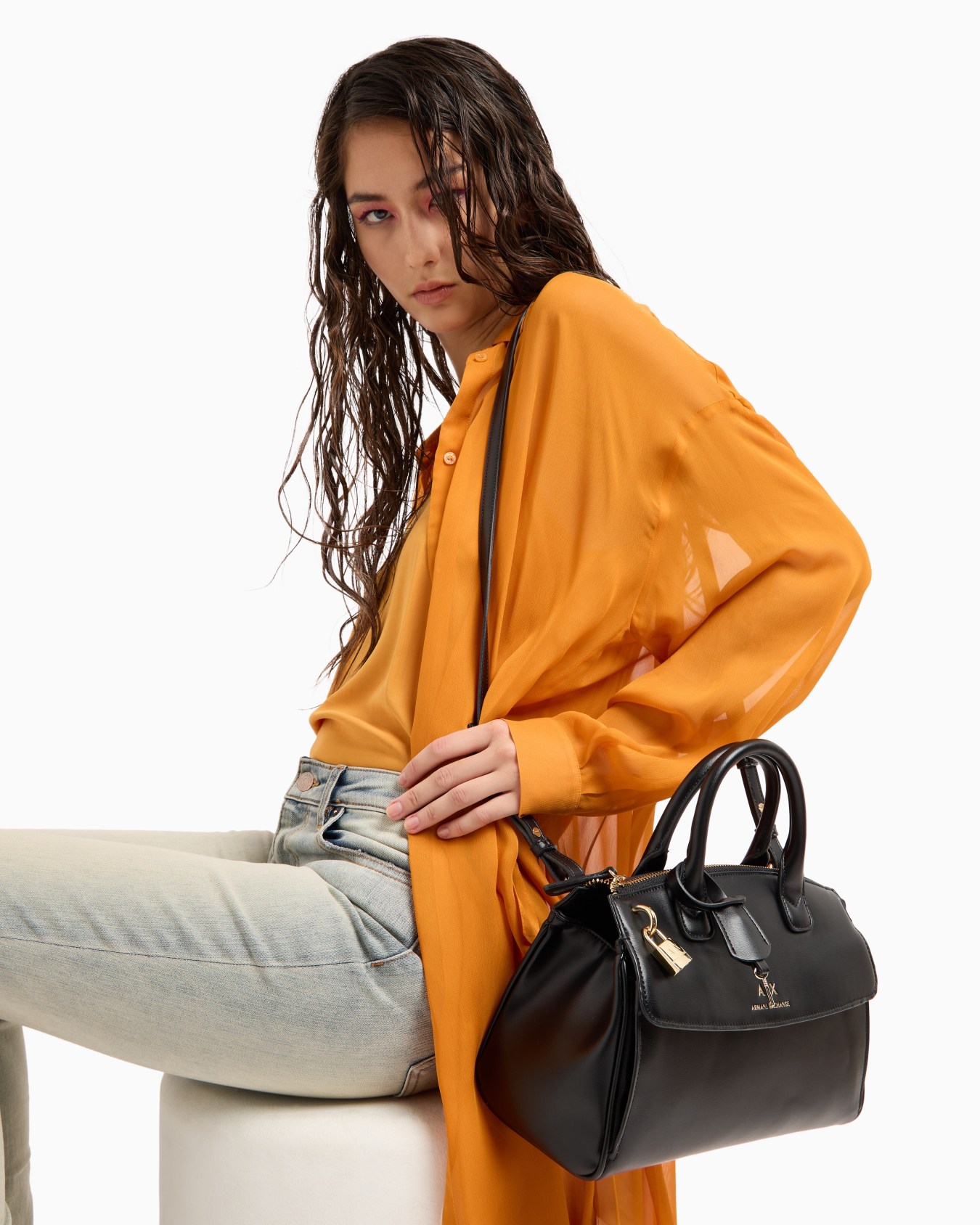 ASV Handbag Trunk with Padlock and Metal Details Slide 6
