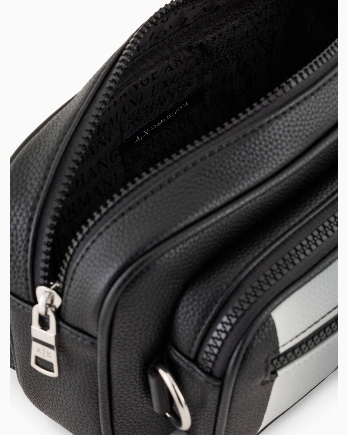 Shaped belt bag Slide 3