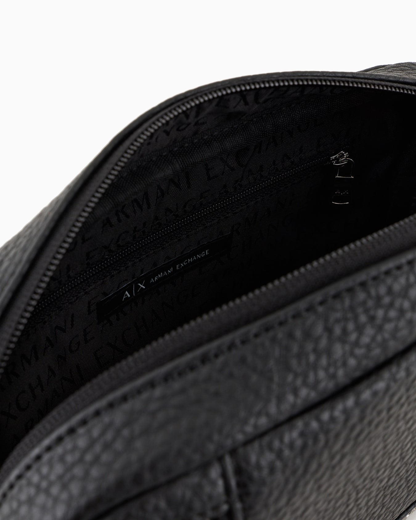  Camera case bag with metal logo Slide 3