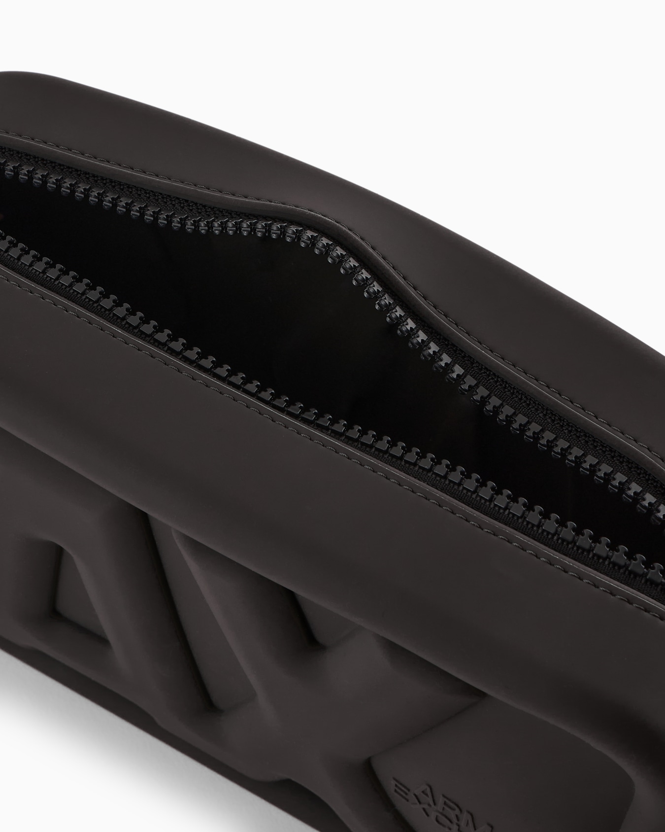 Silicone crossbody bag with embossed logo Slide 3