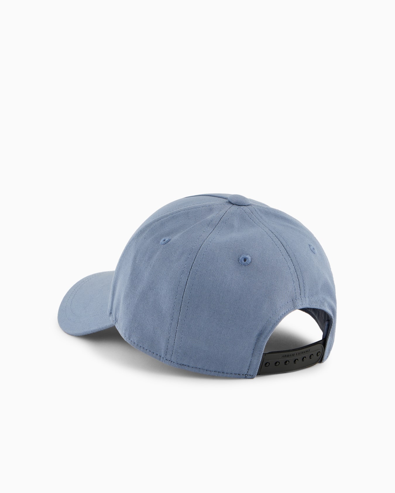 Gorro con visera y logo bordado. Diapositiva 1
