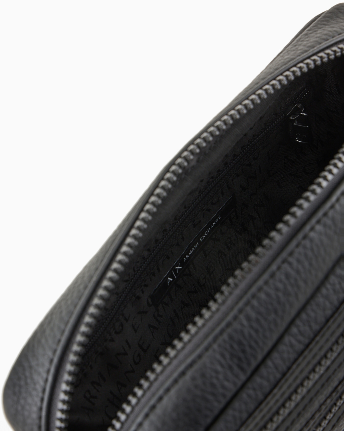 Beauty case with external lace in recycled material ASV Slide 3