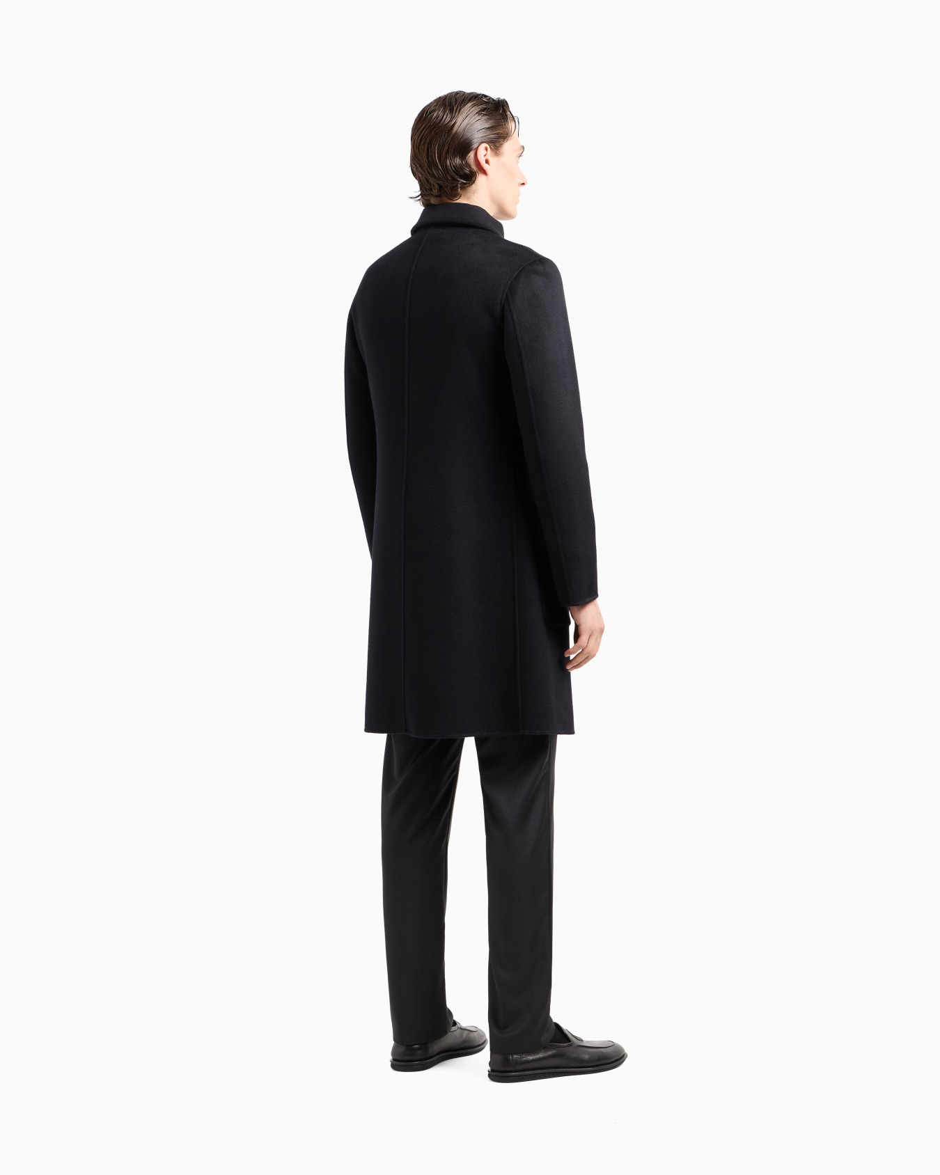 Icon double-breasted coat in double cashmere Slide 2