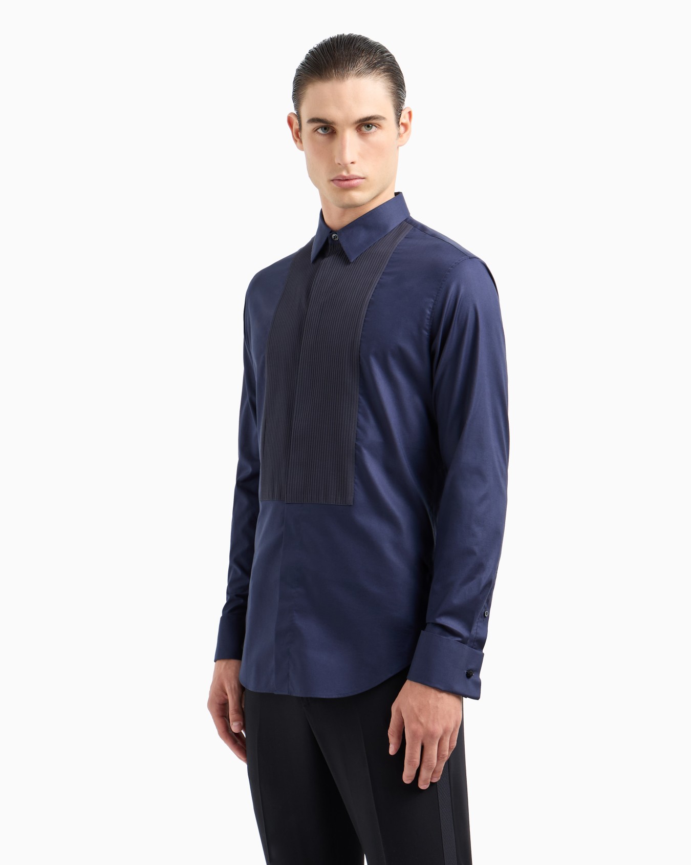 Pleated cotton tuxedo shirt Slide 1