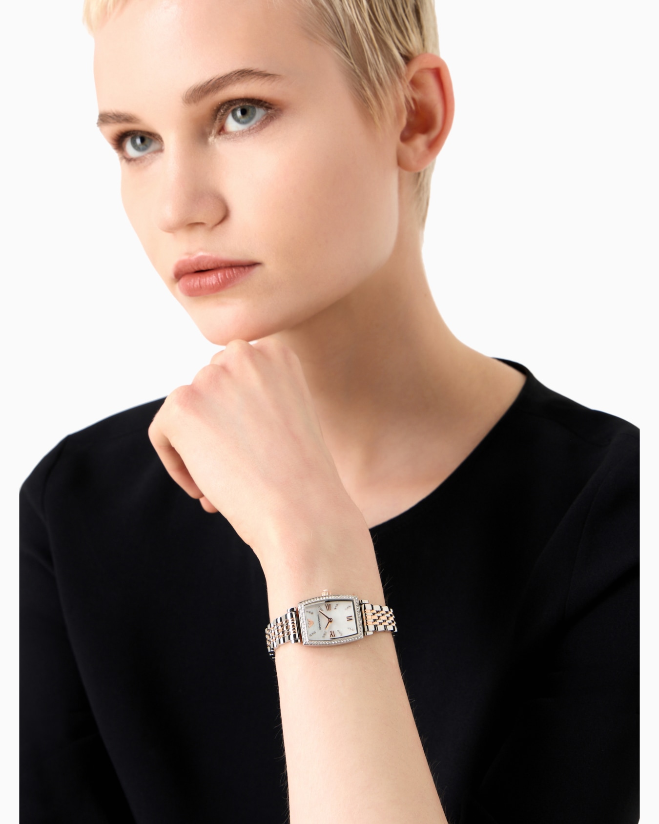 Reloj de acero inoxidable bicolor con dos manecillas Diapositiva 3