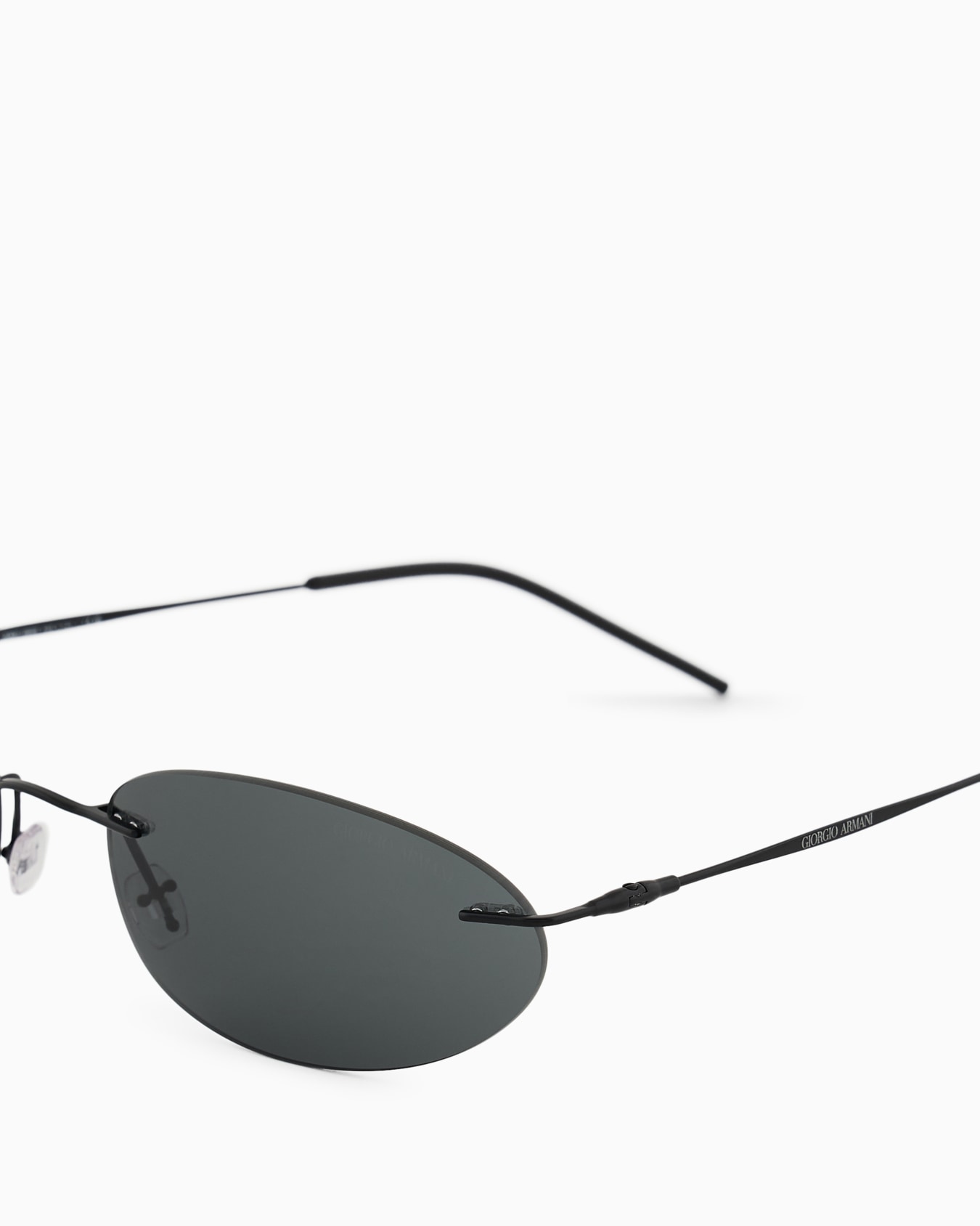 Oval women’s sunglasses Slide 4