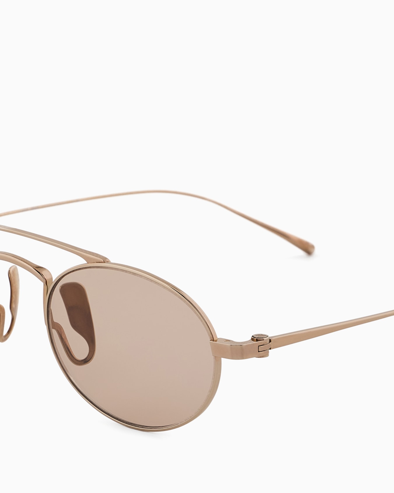 Men’s oval sunglasses Slide 4
