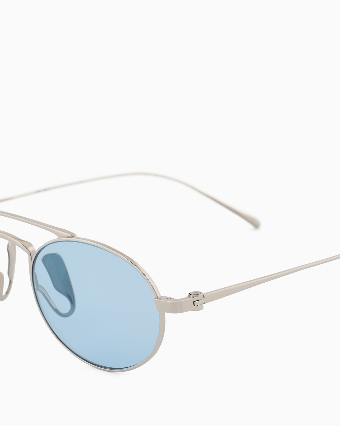 Men’s oval sunglasses Slide 4