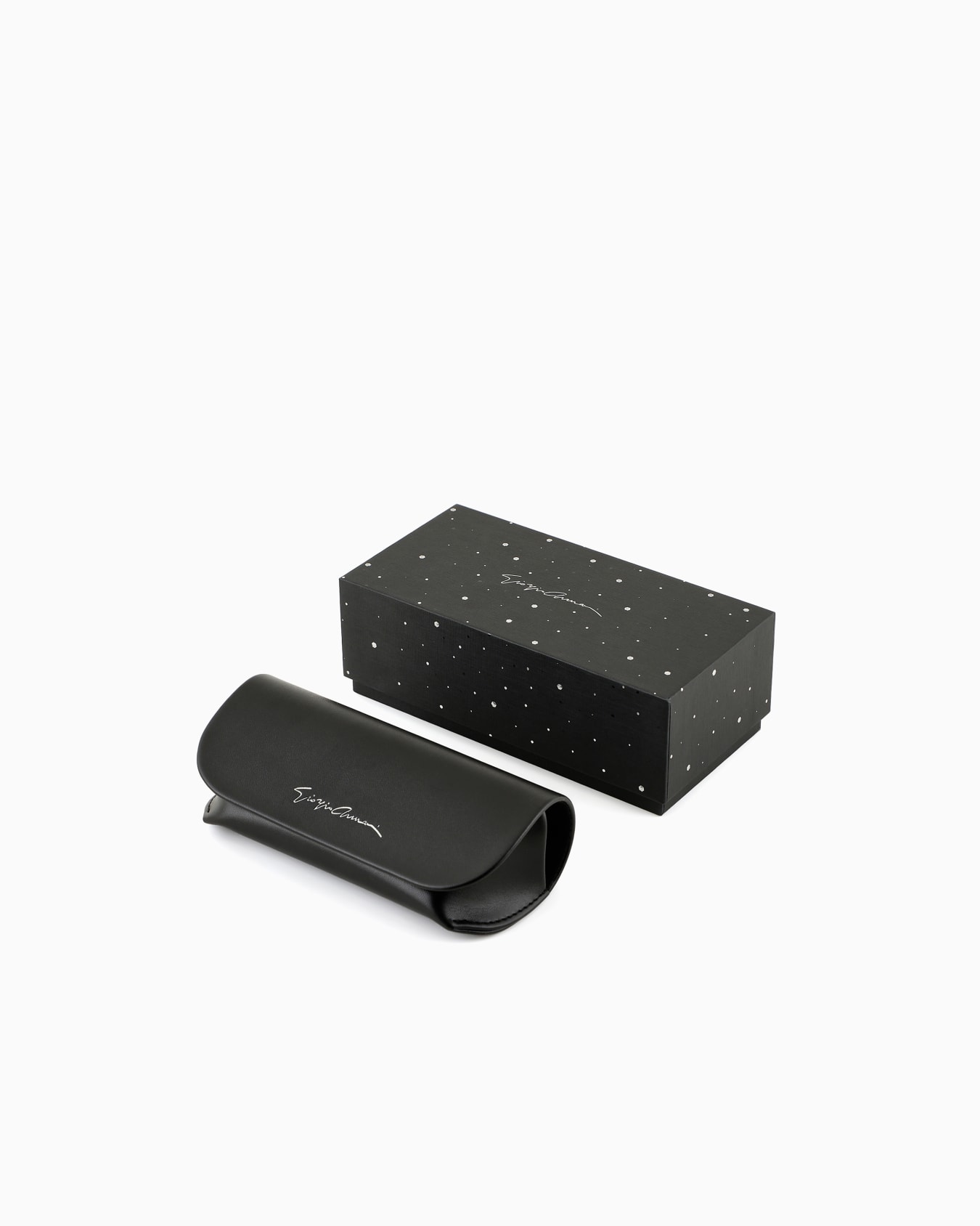 Women’s square sunglasses Slide 5