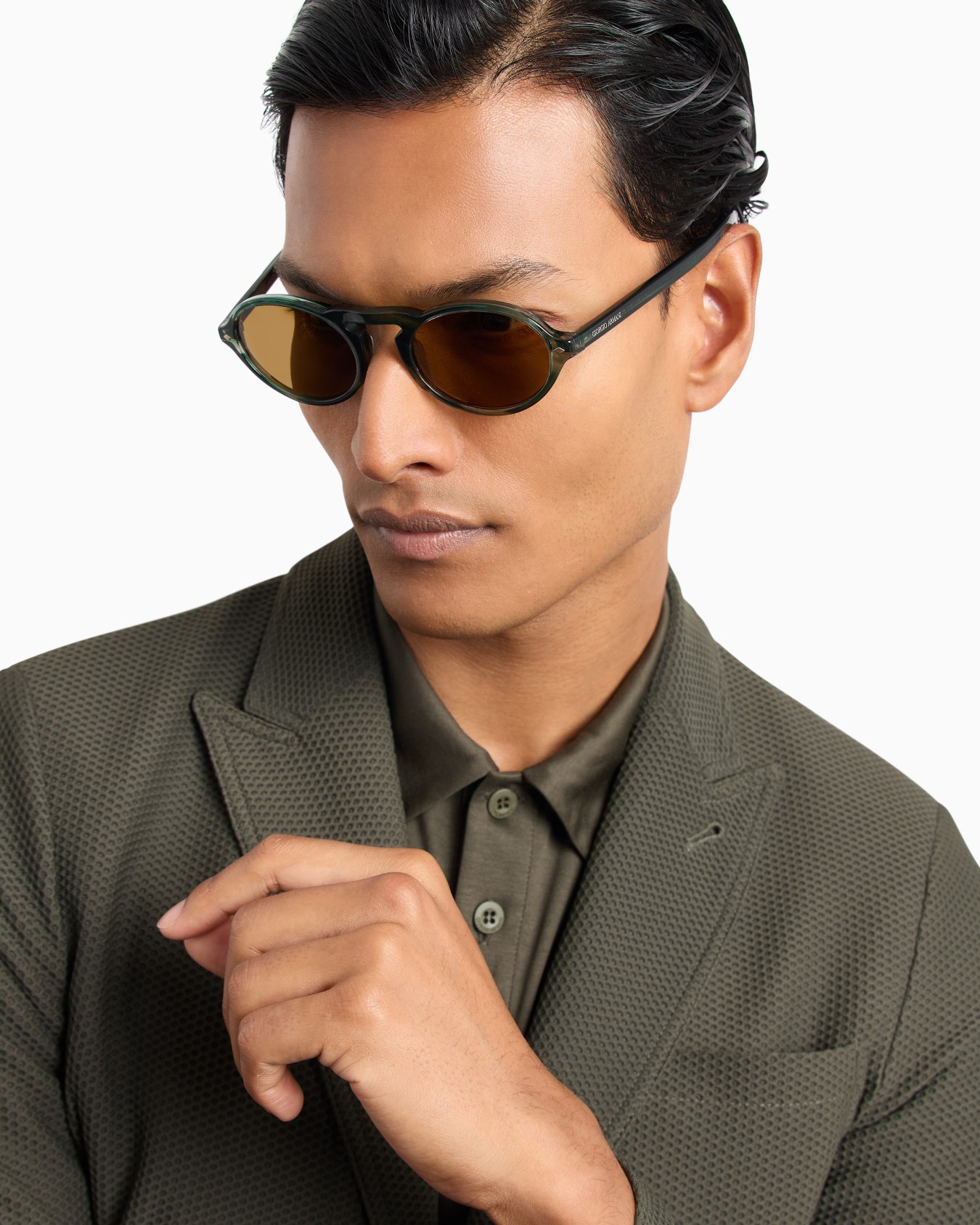Men’s oval sunglasses Slide 1