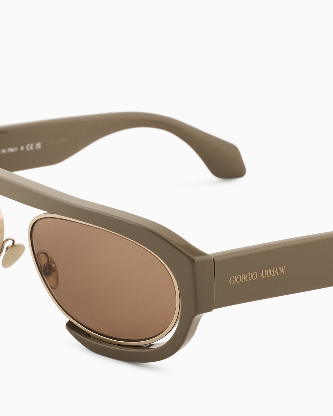 Men’s oval sunglasses Slide 2
