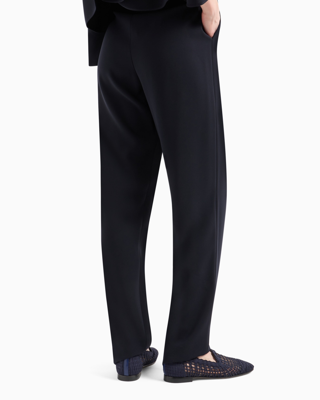 Darted, high-waisted trousers in techno cady Diapositiva 2