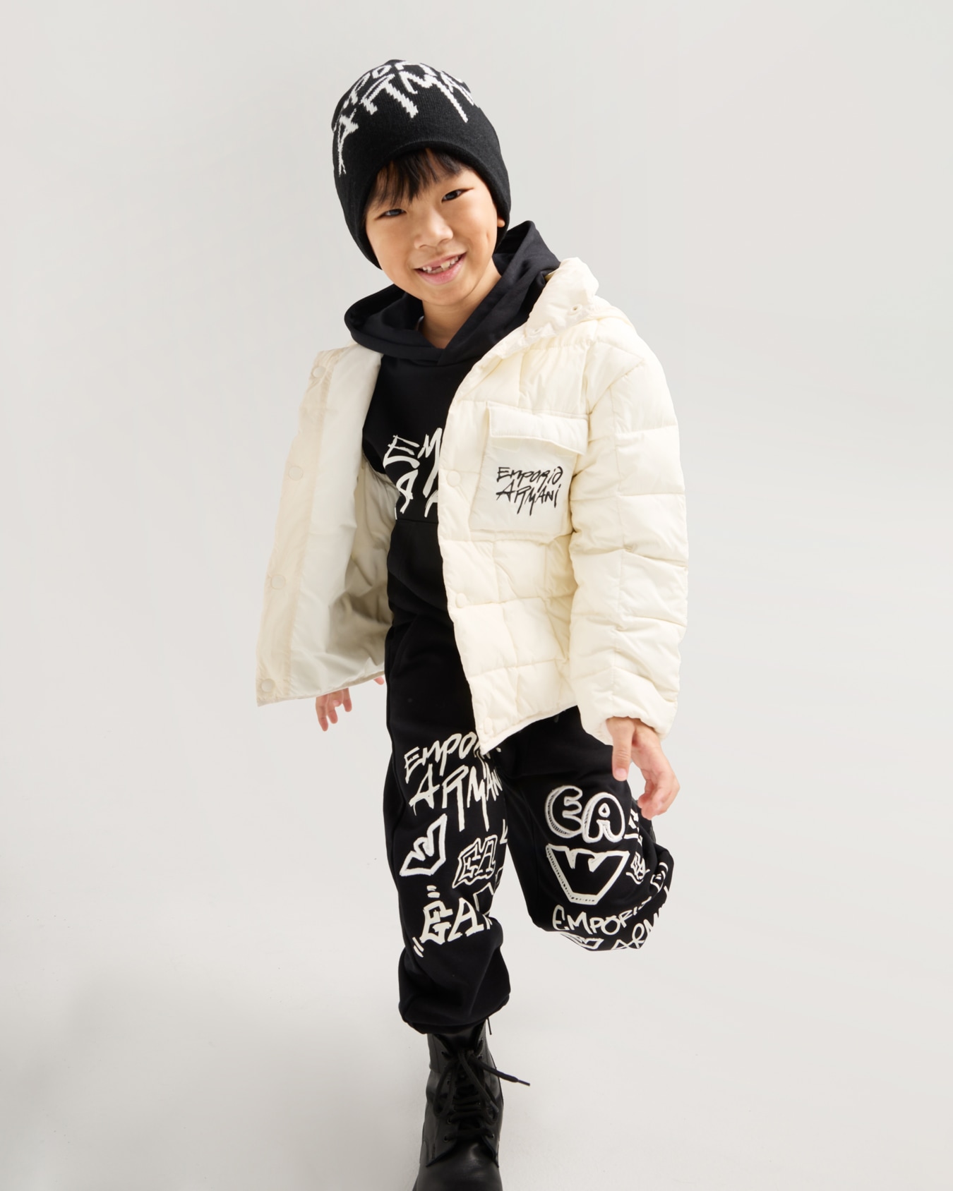 EA Crew jersey joggers with graffiti logo print Slide 3