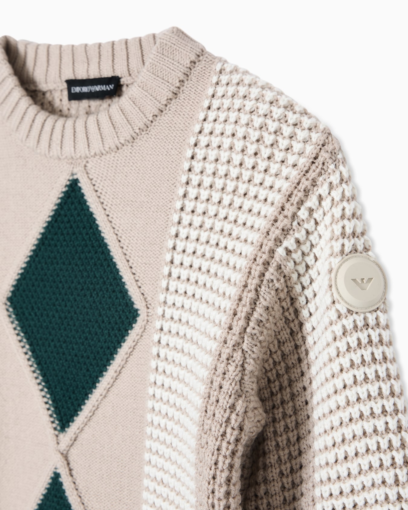 Jumper with oversized diamond motif in a mixed-stitch knit Slide 1