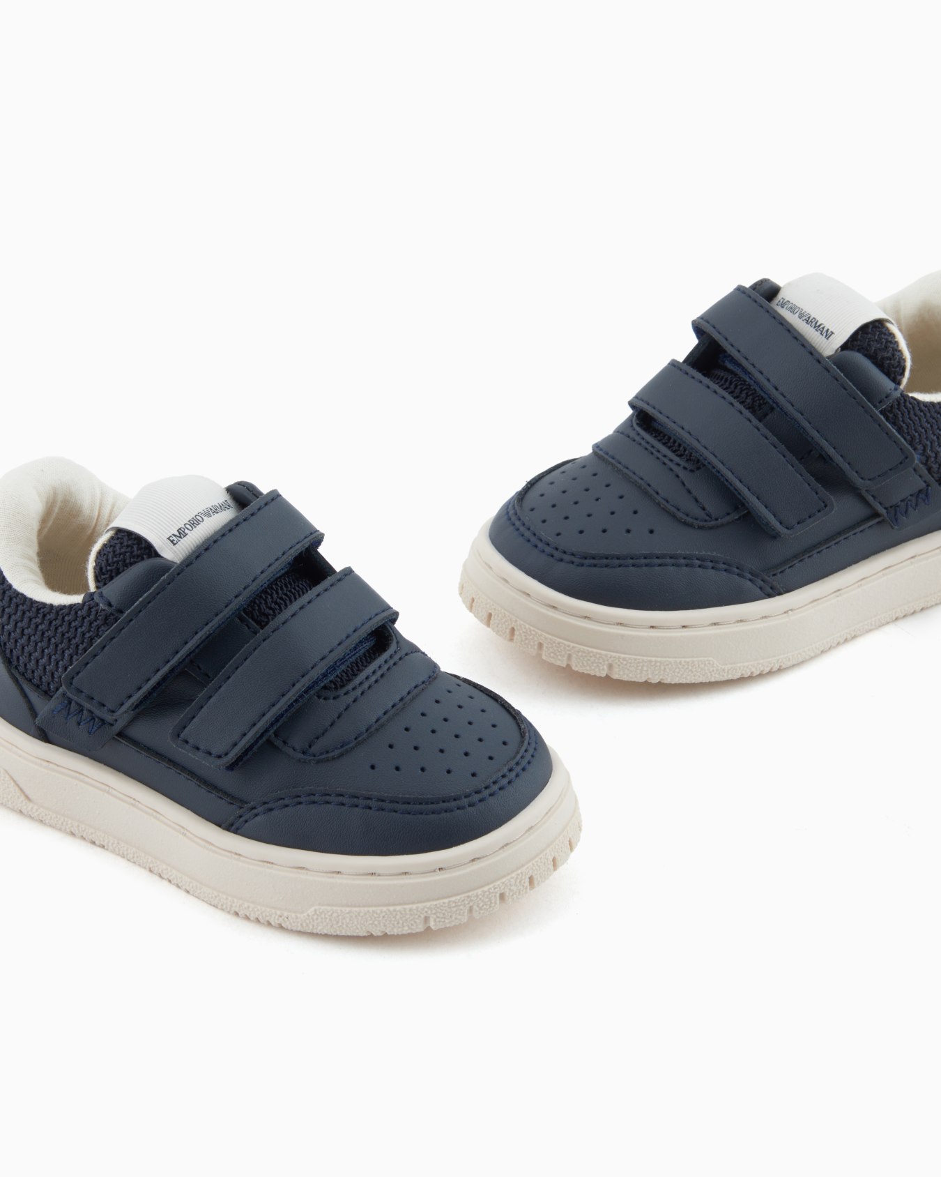 Leather sneakers with mesh details Slide 4