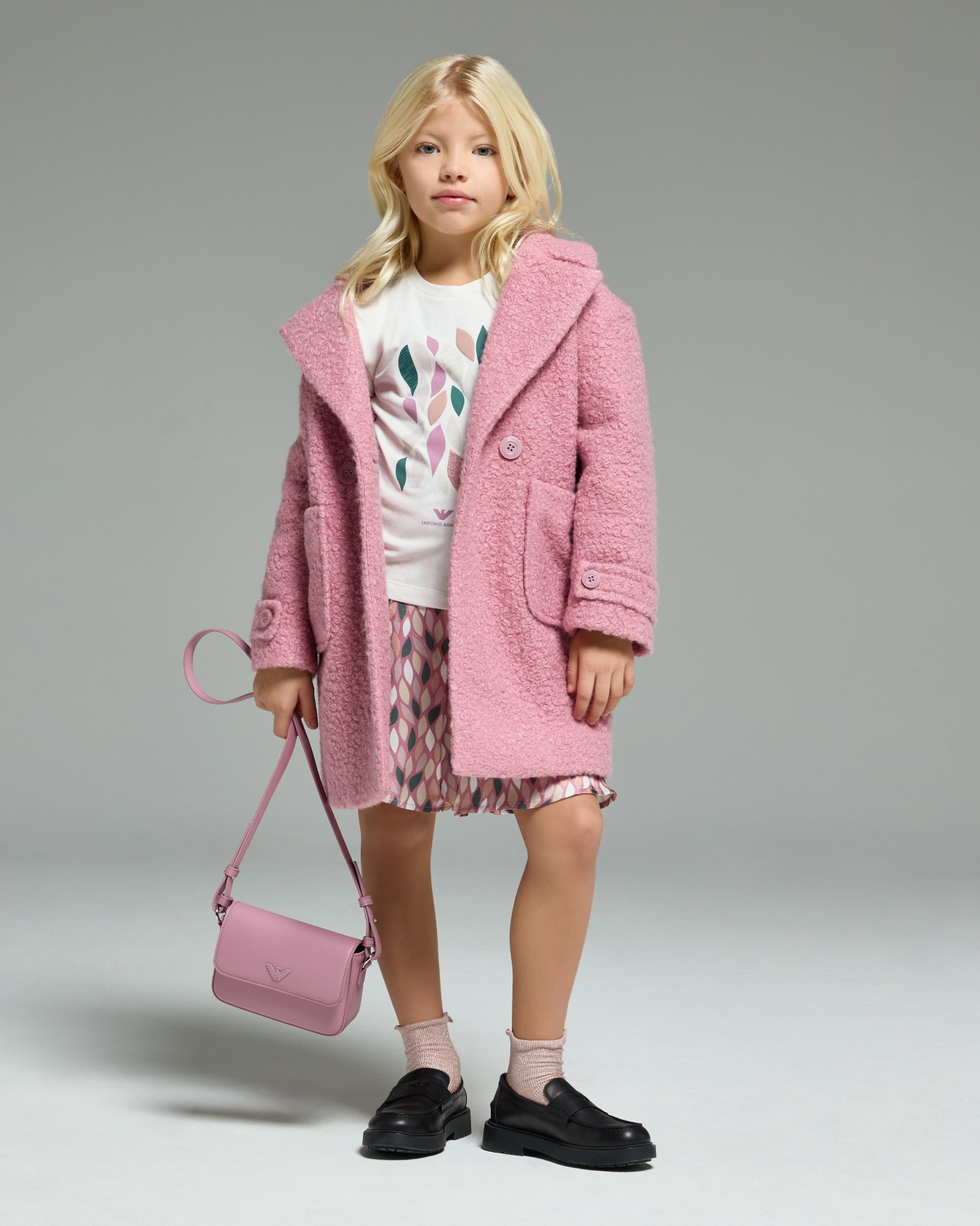 Double-breasted bouclé coat Slide 4