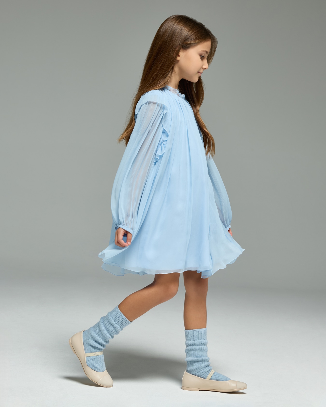 ASV crépon dress with ruffle Slide 3