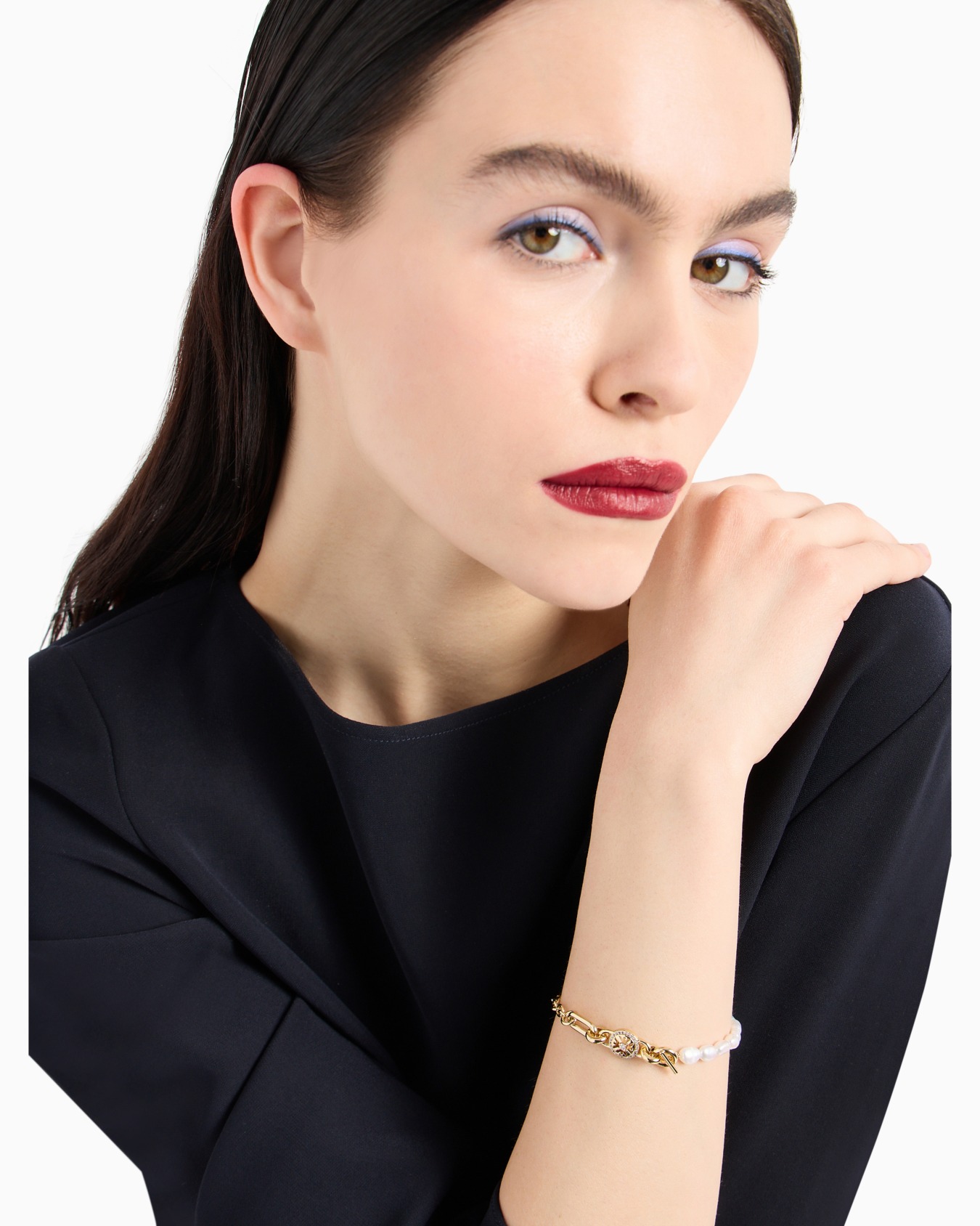 Gold-Tone Brass and White Fresh Water Pearls Station Bracelet Slide 3