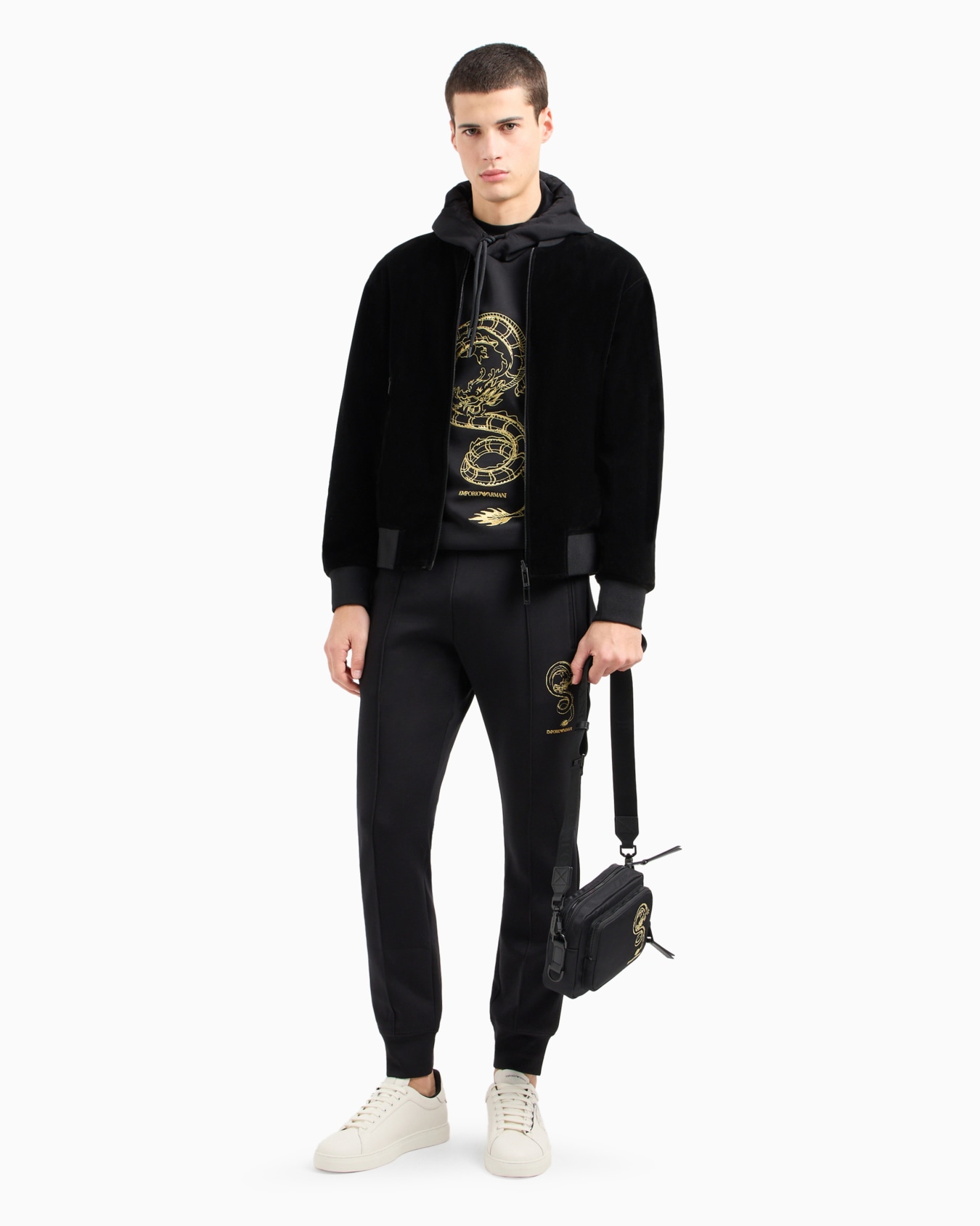 Double-jersey hooded sweatshirt with dragon embroidery Slide 3