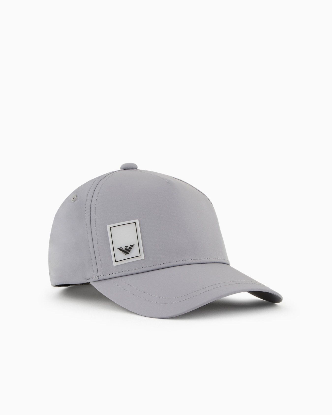 Travel Essential nylon baseball cap Slide 0
