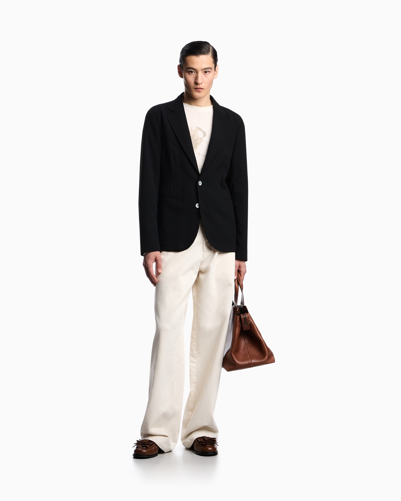 Icon single-breasted jacket in piqué-effect micro-textured crêpe jersey Slide 1