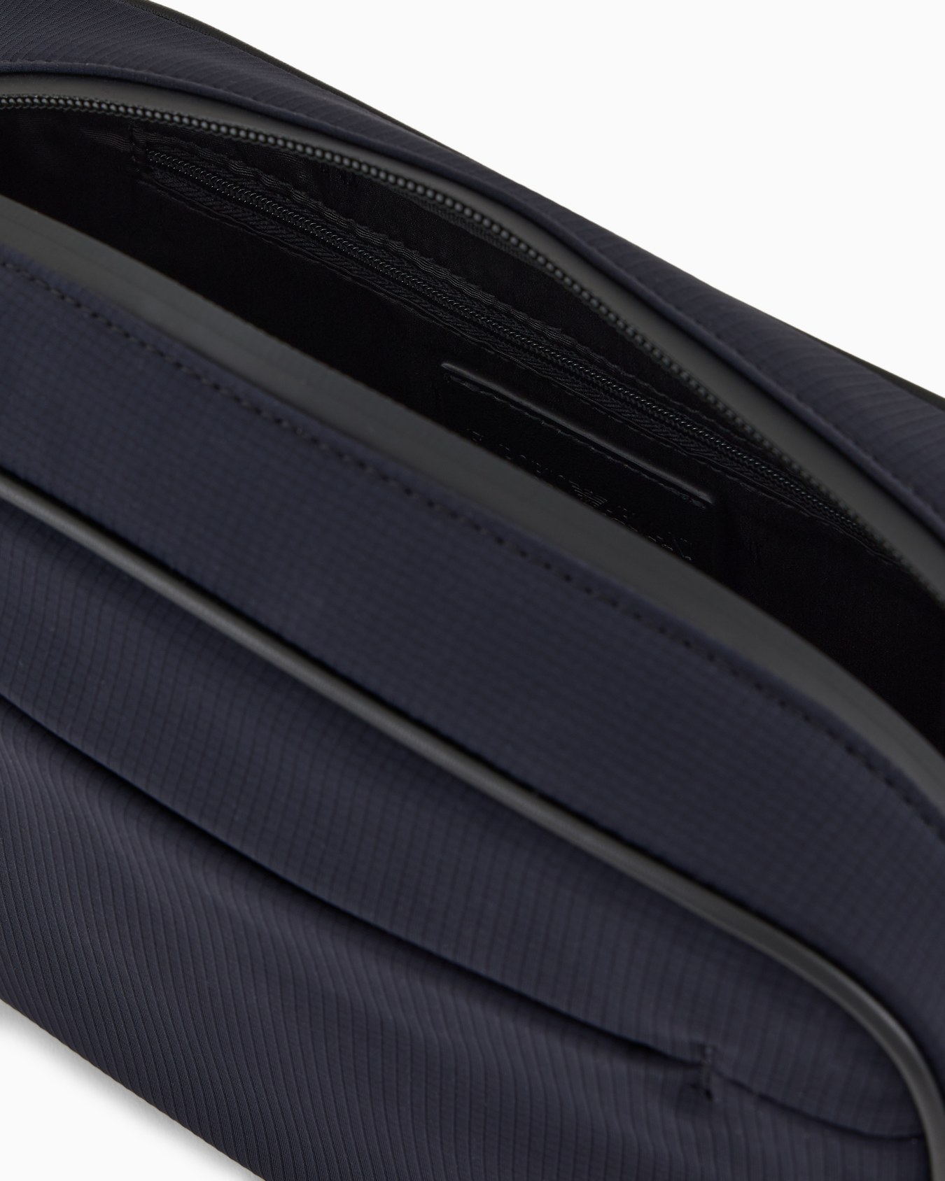 Neceser de nailon Travel Essential Diapositiva 2