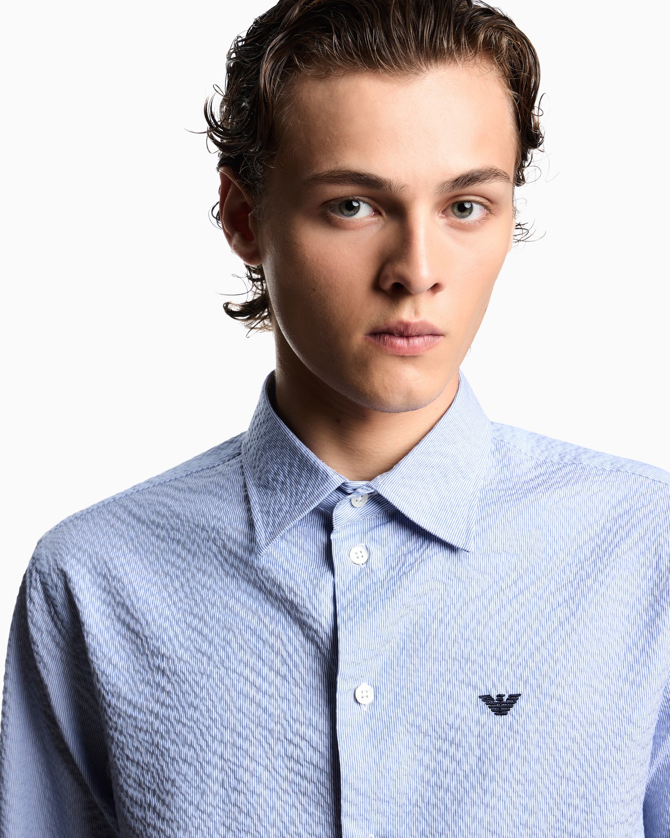 Seersucker-finish jacquard cotton shirt Slide 4