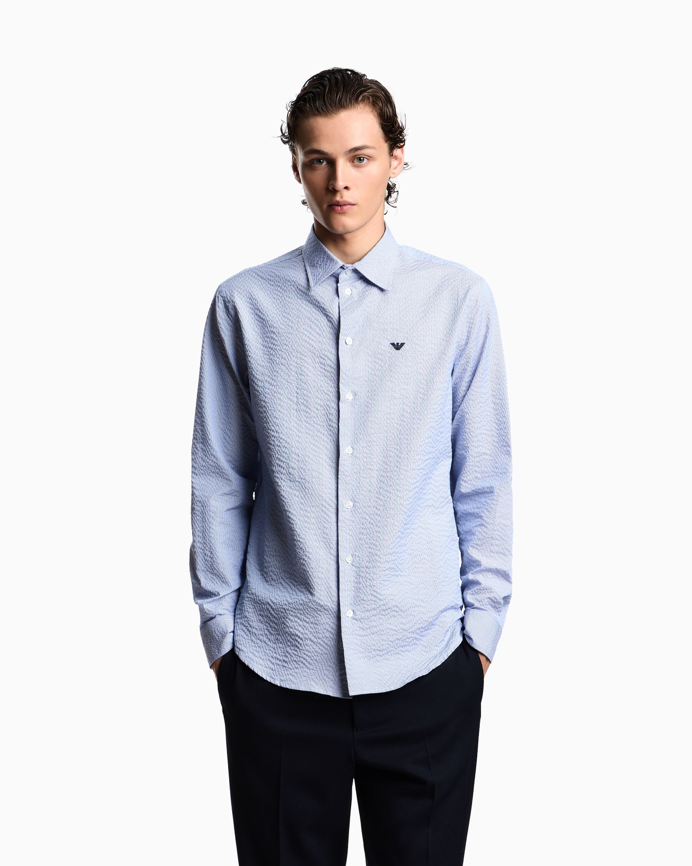 Seersucker-finish jacquard cotton shirt Slide 3