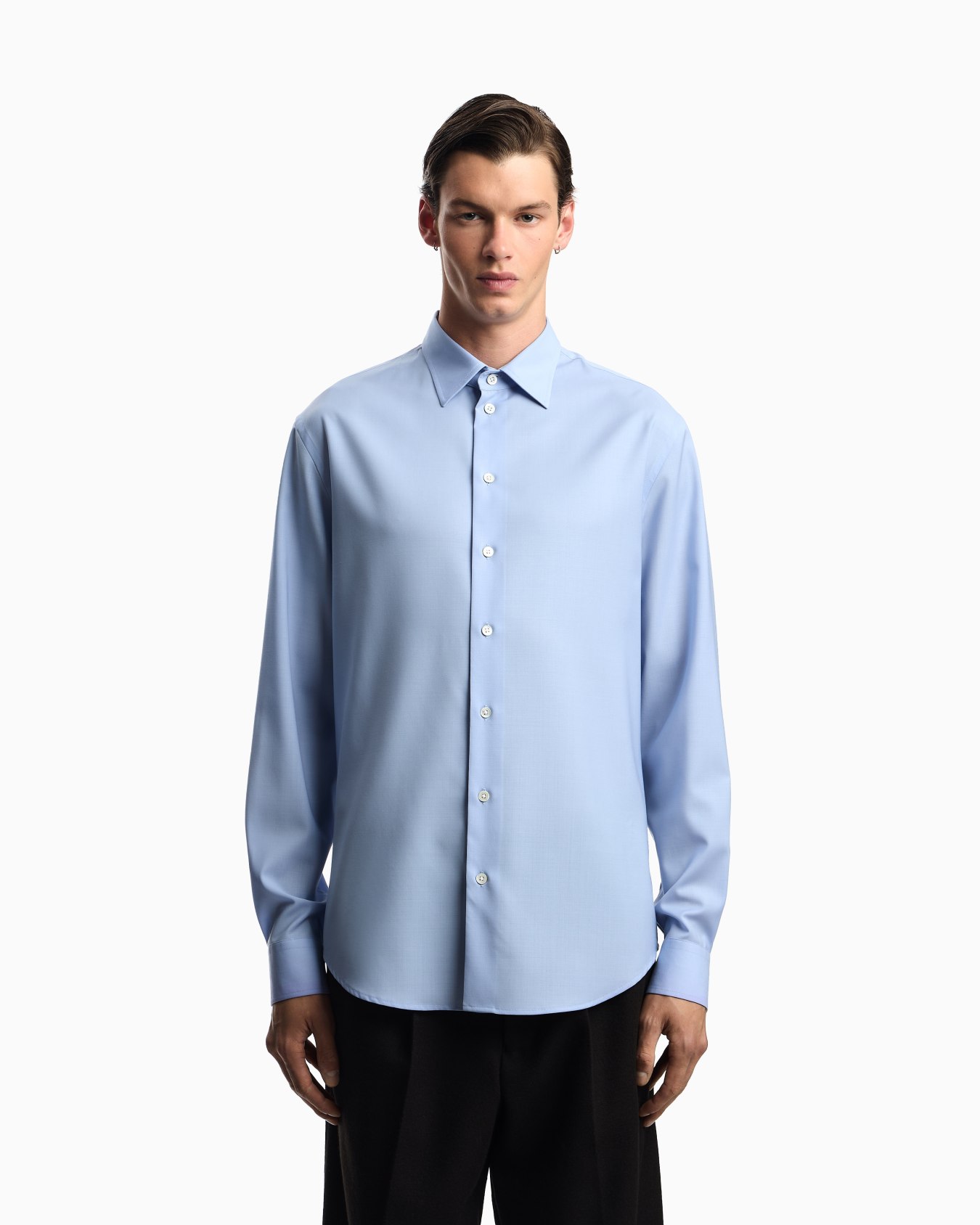 Icon shirt in tropical light wool canvas Slide 3