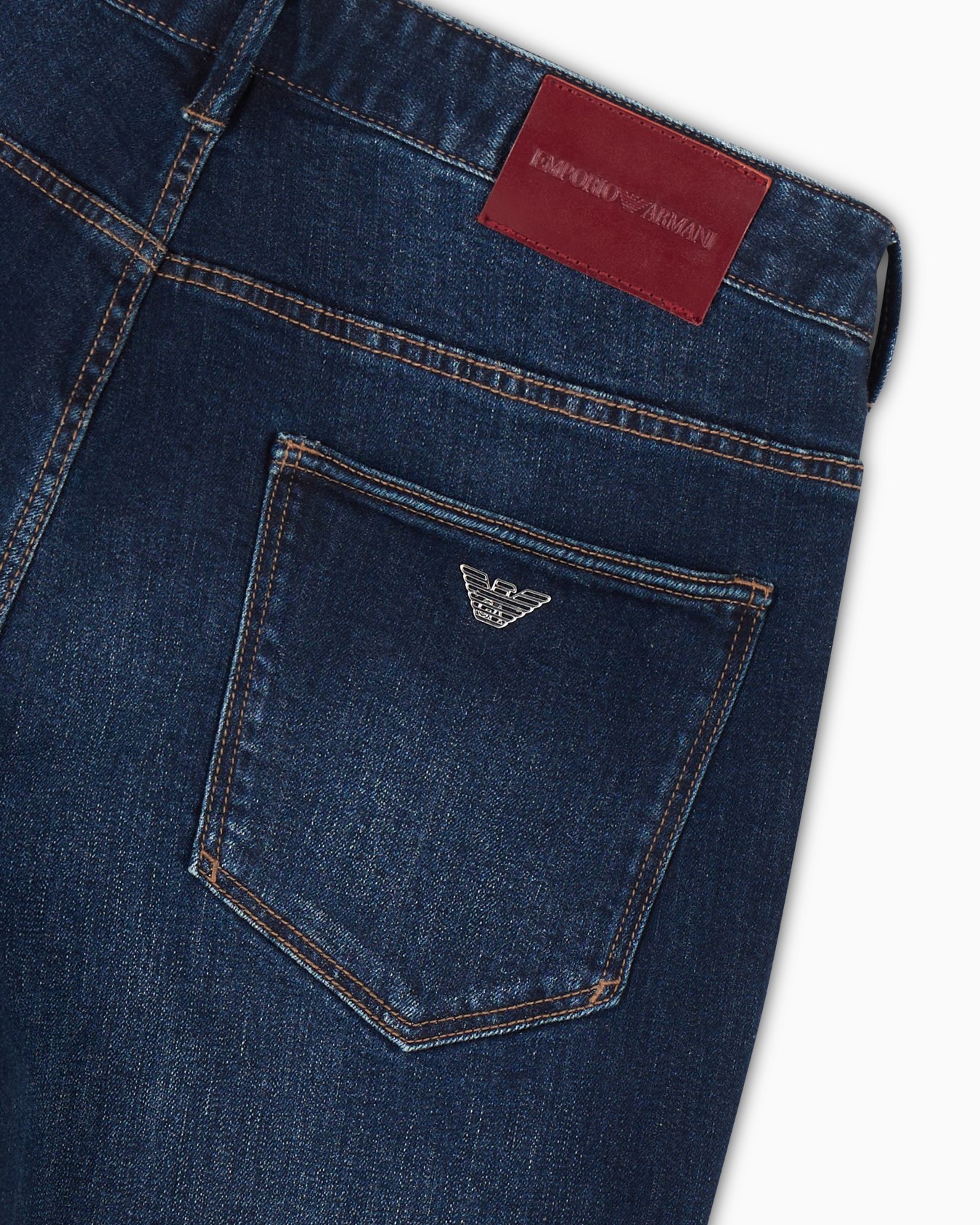 Vaqueros slim fit en denim Diapositiva 5