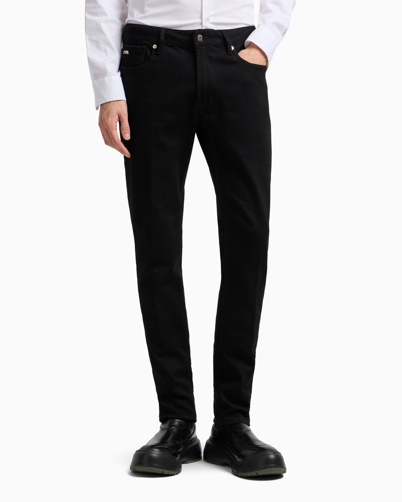 J06 Valentine’s Day Capsule Collection slim-fit jeans Slide 4